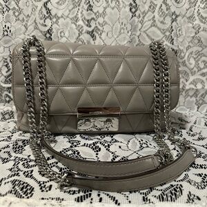 Michael Kors Sloan Chain Shoulder Bag Large In Pearl Grey